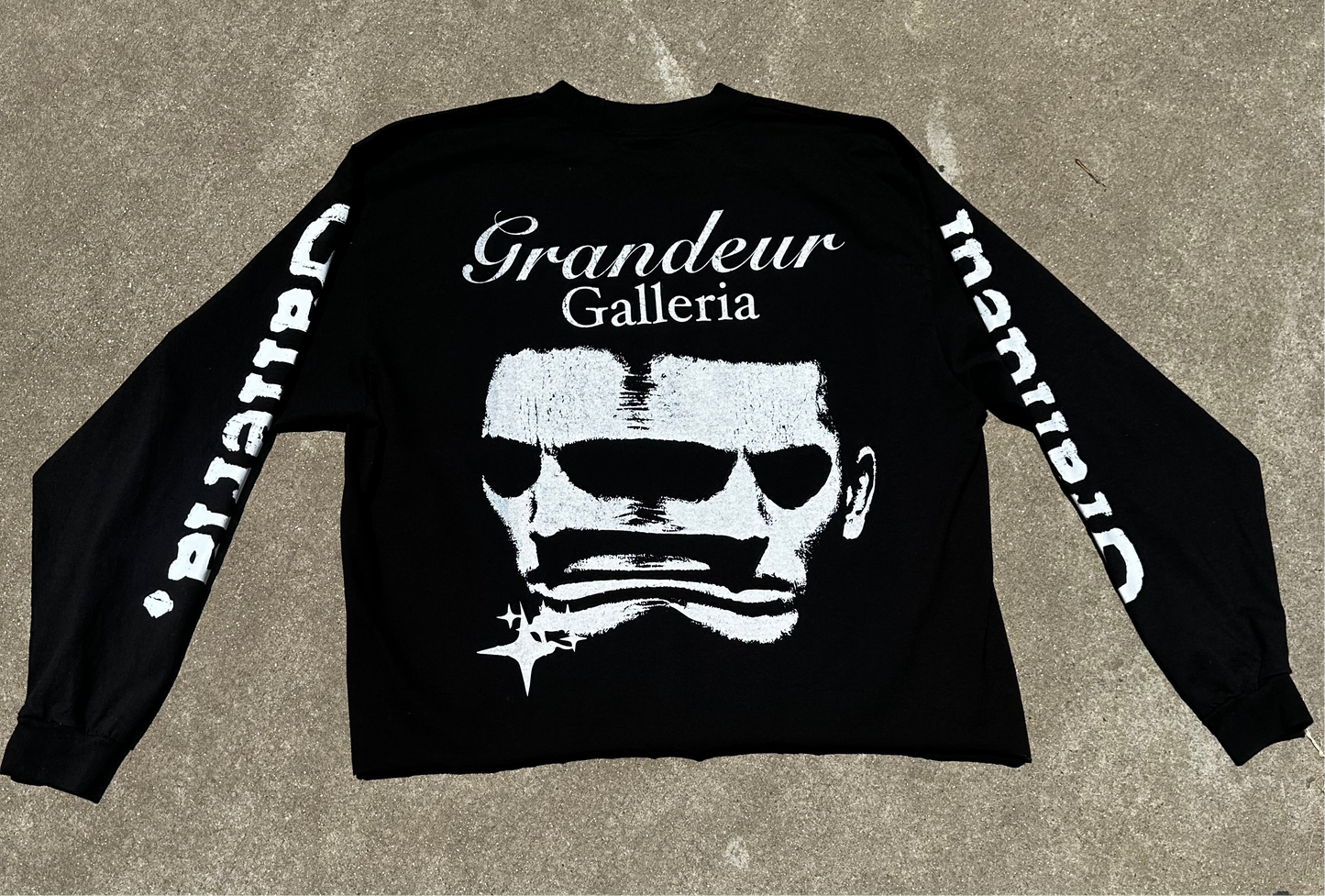 “TWO-FACËD” HAND CROPPED LONG SLEEVE