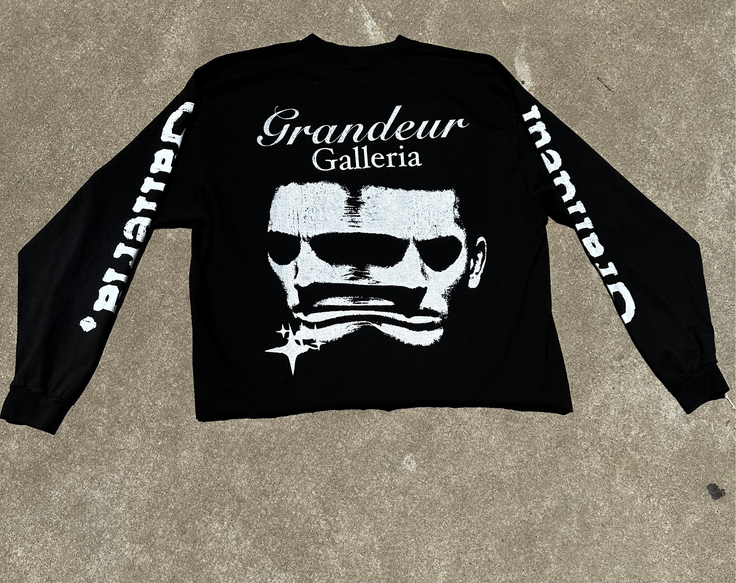 “TWO-FACËD” HAND CROPPED LONG SLEEVE